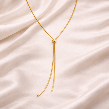 Vyra Necklace